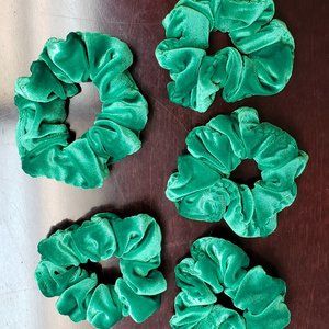 Scrunchies and Headwraps